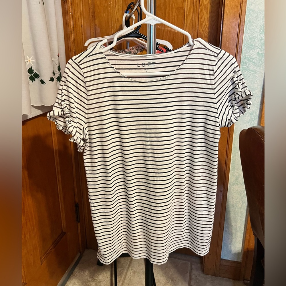 Loft striped top size S